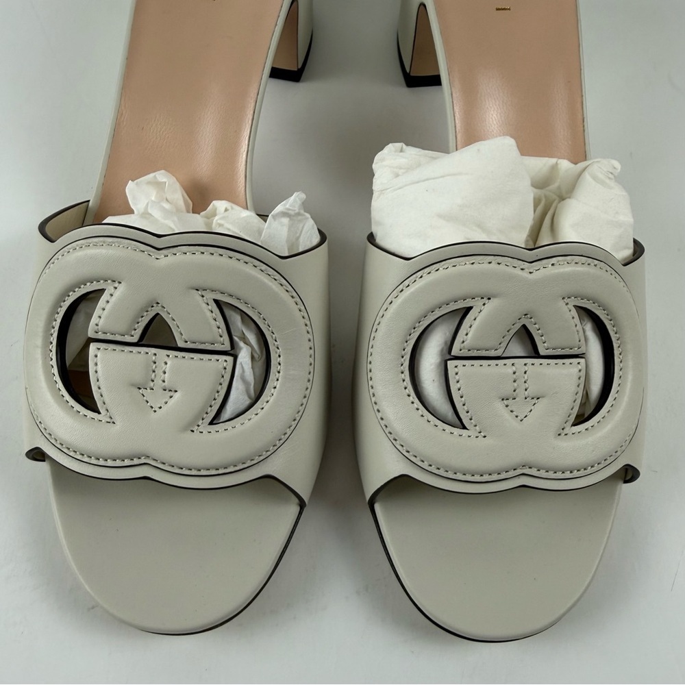 Gucci Sierra GG Slide Sandals Womens 39.5 US 9.5 Mystic White Heels Leather NEW - Picture 3 of 16